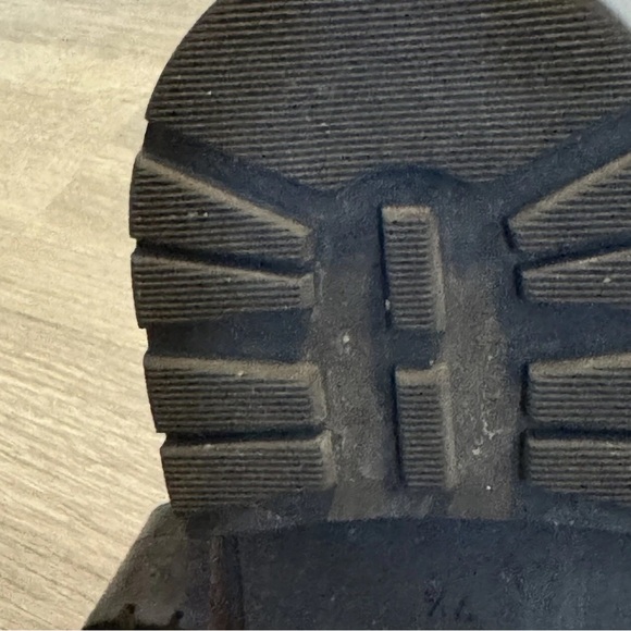 Aquatalia Lenore Hiker Boot Womens Size 7.5 Brown Fur Trim Winter Italy suede - Picture 9 of 9